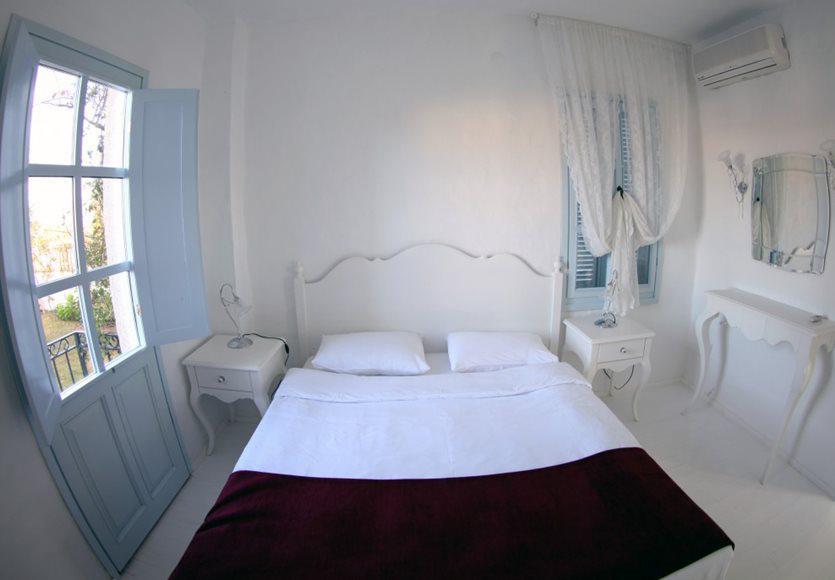 Balambaka Hotel - Alacatı Bagian luar foto