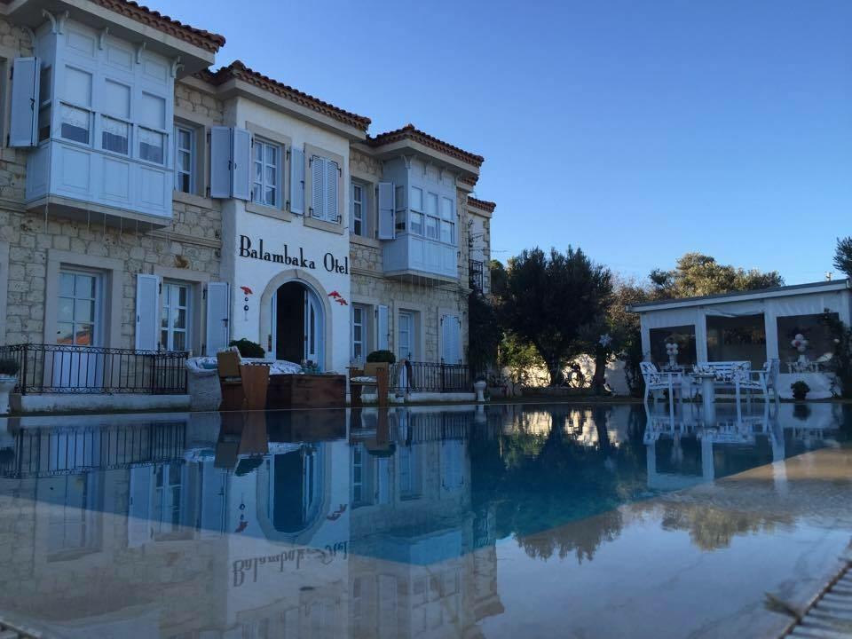 Balambaka Hotel - Alacatı Bagian luar foto