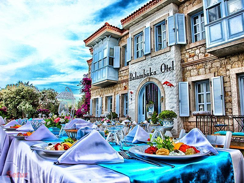 Balambaka Hotel - Alacatı Bagian luar foto