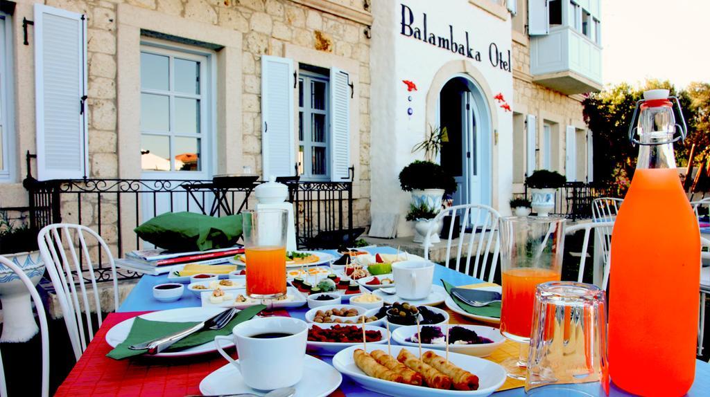 Balambaka Hotel - Alacatı Bagian luar foto