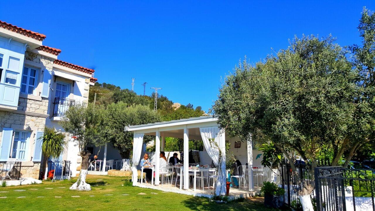 Balambaka Hotel - Alacatı Bagian luar foto