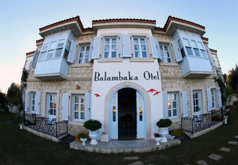 Balambaka Hotel - Alacatı Bagian luar foto